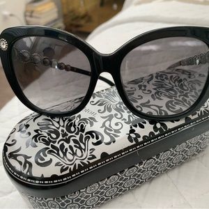 Beautiful Brighton sunglasses for sale. Slightly worn but no defects.